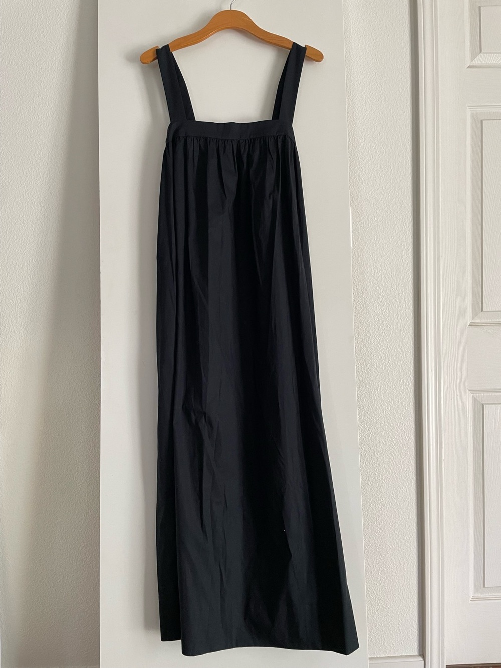 Sz 10: Club Monaco Black Classic Simple Lines Cotton Midi Dress NWOT NEW!